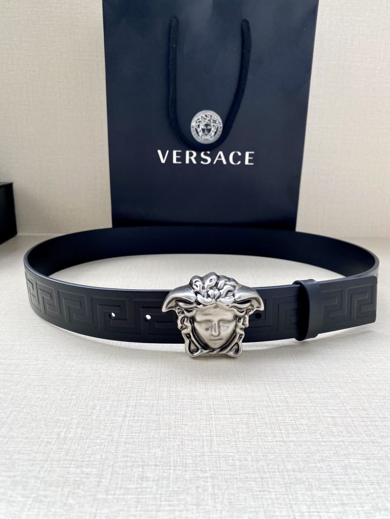 VERSACE